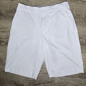 Walter Hagen Men's Golf Preppy White Flat Front Shorts